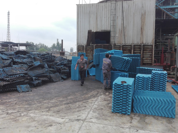 ��s���S��